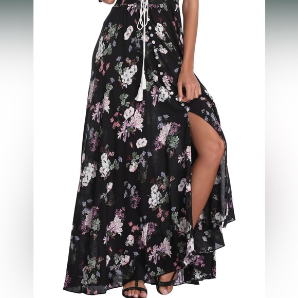 Flowy maxi dress - Picture 3 of 10